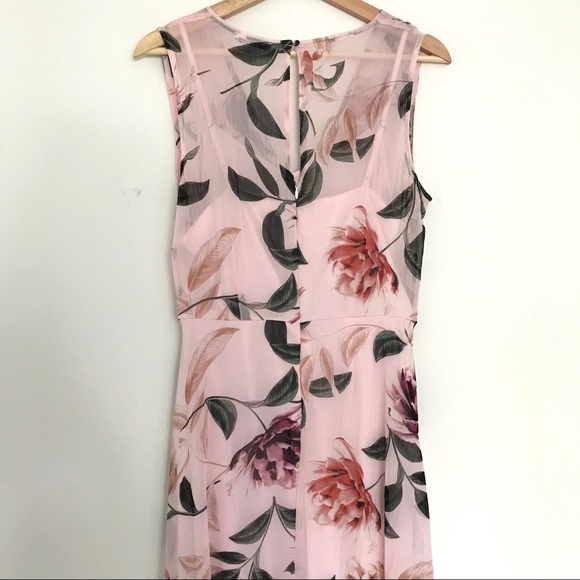 Calvin Klein Floral Chiffon V-neck Dress - Picture 11 of 16